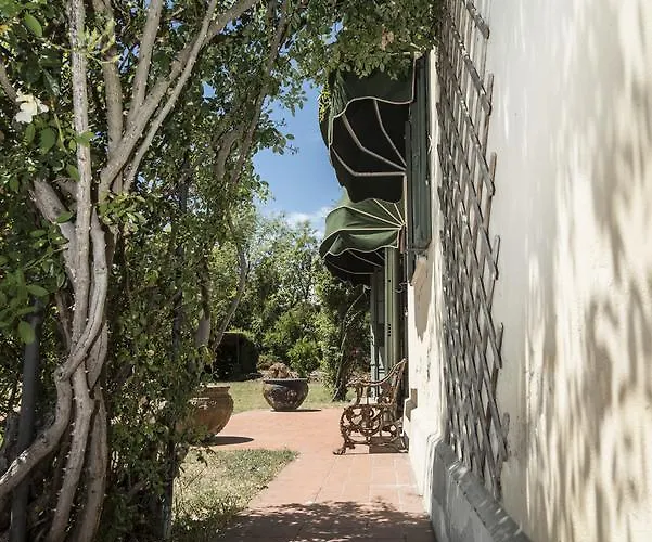 Il Borgo Di Minerva Penzion *