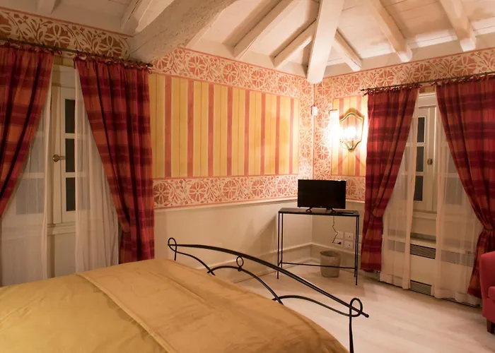 Il Borgo Di Minerva Pensionat Minerbio